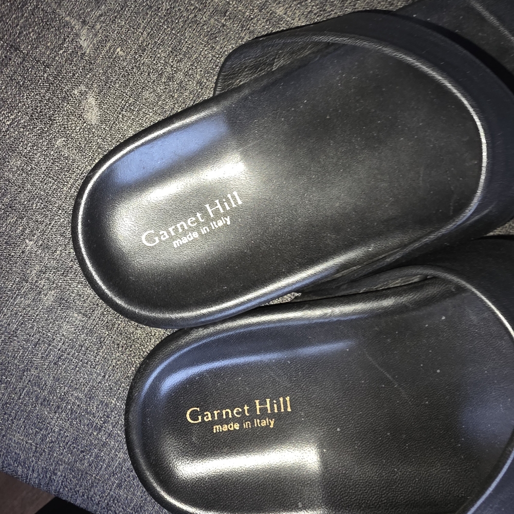 Garnet Hill Black Women's Sandals - Picture 2 of 5